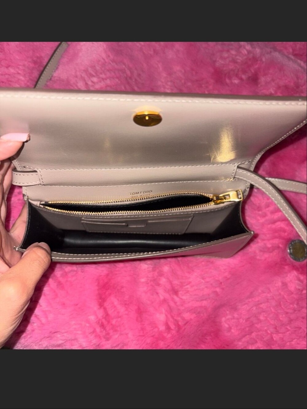 Tom Ford Taupe Leather TF Logo Shoulder Bag - Picture 6 of 7